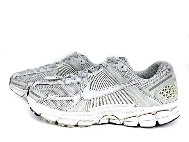 NIKE ナイキ ズーム ボメロ 5 SP バスト グレー 15,510円