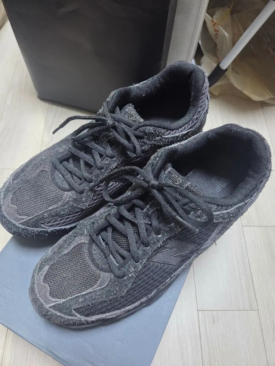 ニューバランス x XLIM(エクスリム) ブラック 265 出品 53,929円