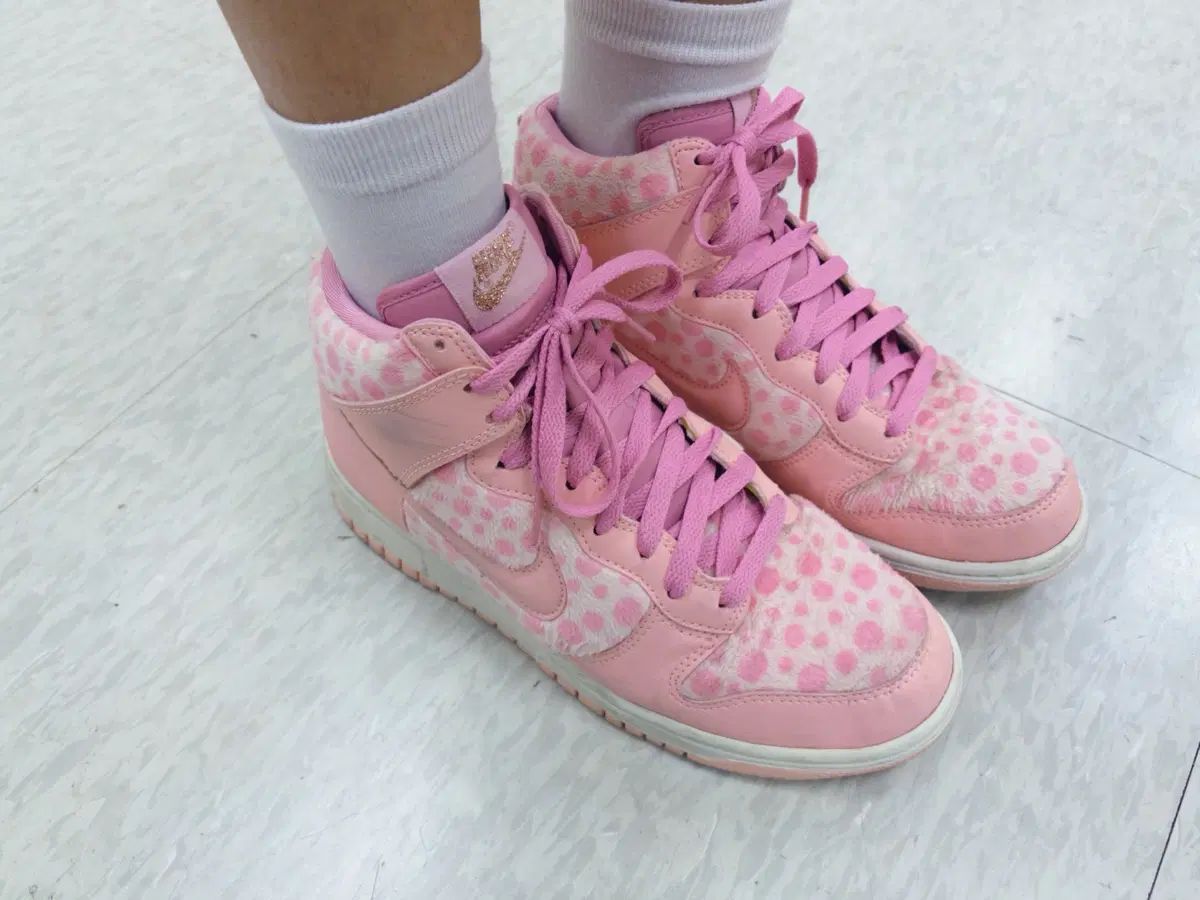 ヴィンテージ NIKE ピンク ダンク ハイ スニーカー シューズ 17,886円