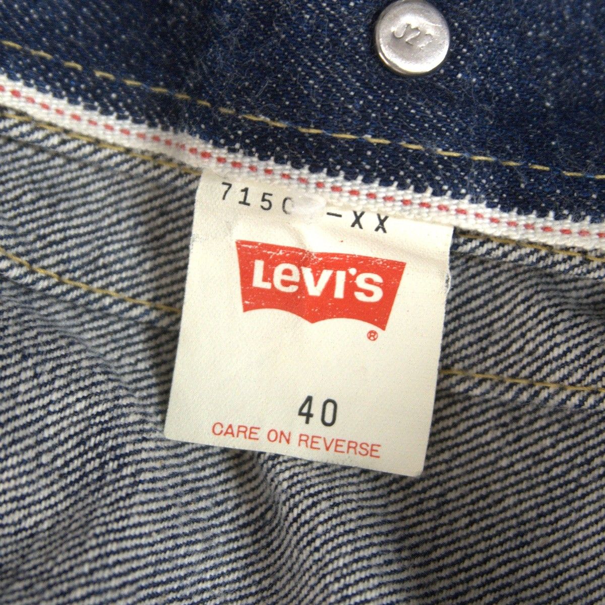 https://assets.mercari-shops-static.com/-/large/plain/2JXwMoeimonQ7kbaA6hMUu.jpg@jpg