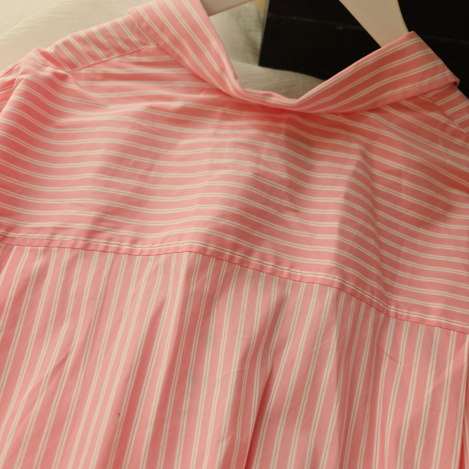 https://assets.mercari-shops-static.com/-/large/plain/2JXwNsj77CBgx9icMrgAEi.jpg@jpg
