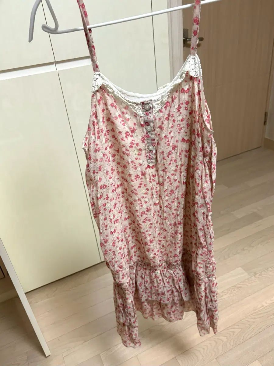 https://assets.mercari-shops-static.com/-/large/plain/2JXwQnJu9xMF2987mFVBZk.webp@jpg