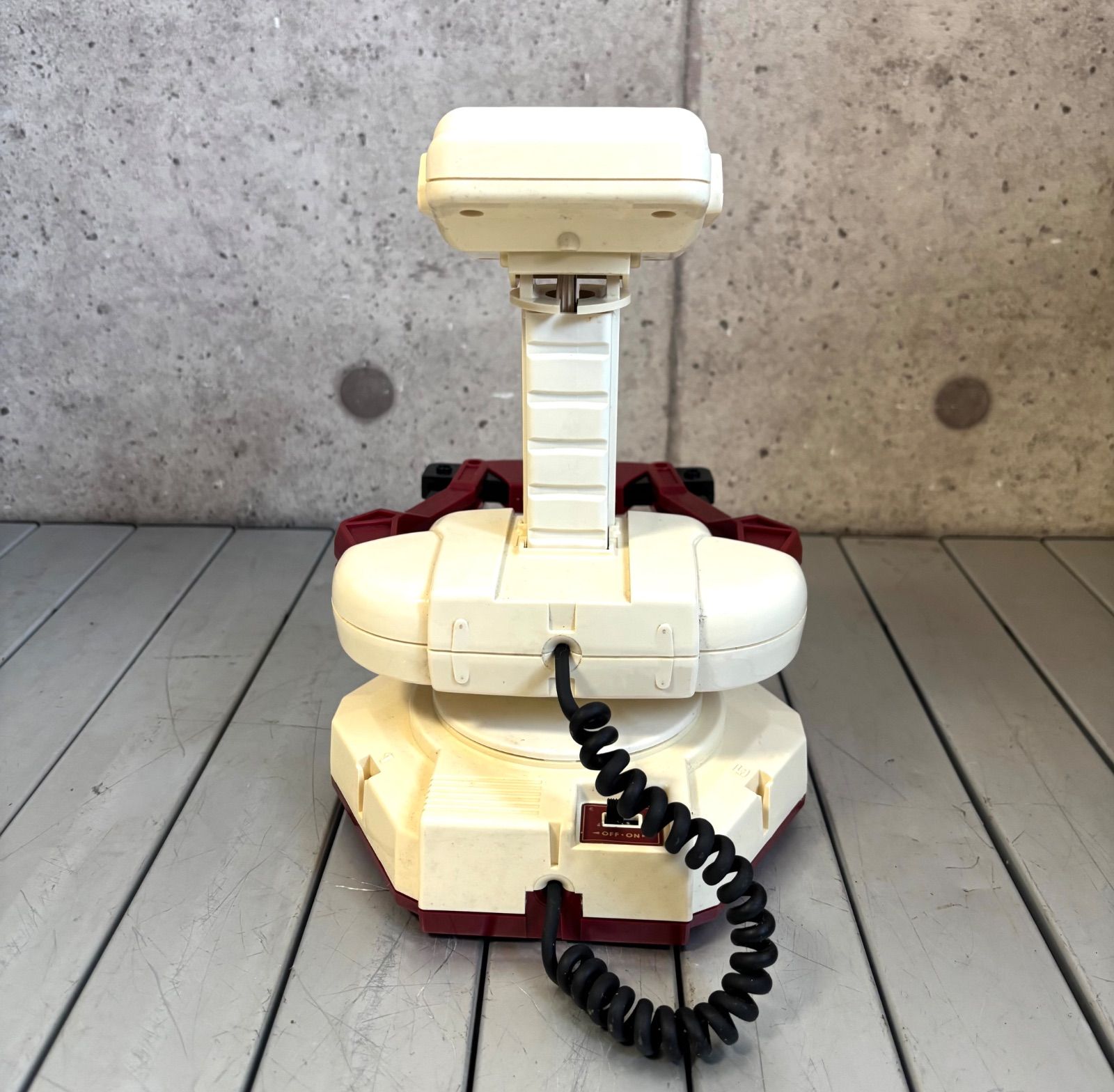 希少・当時物 任天堂 ファミリーコンピュータ ロボット HVC-012