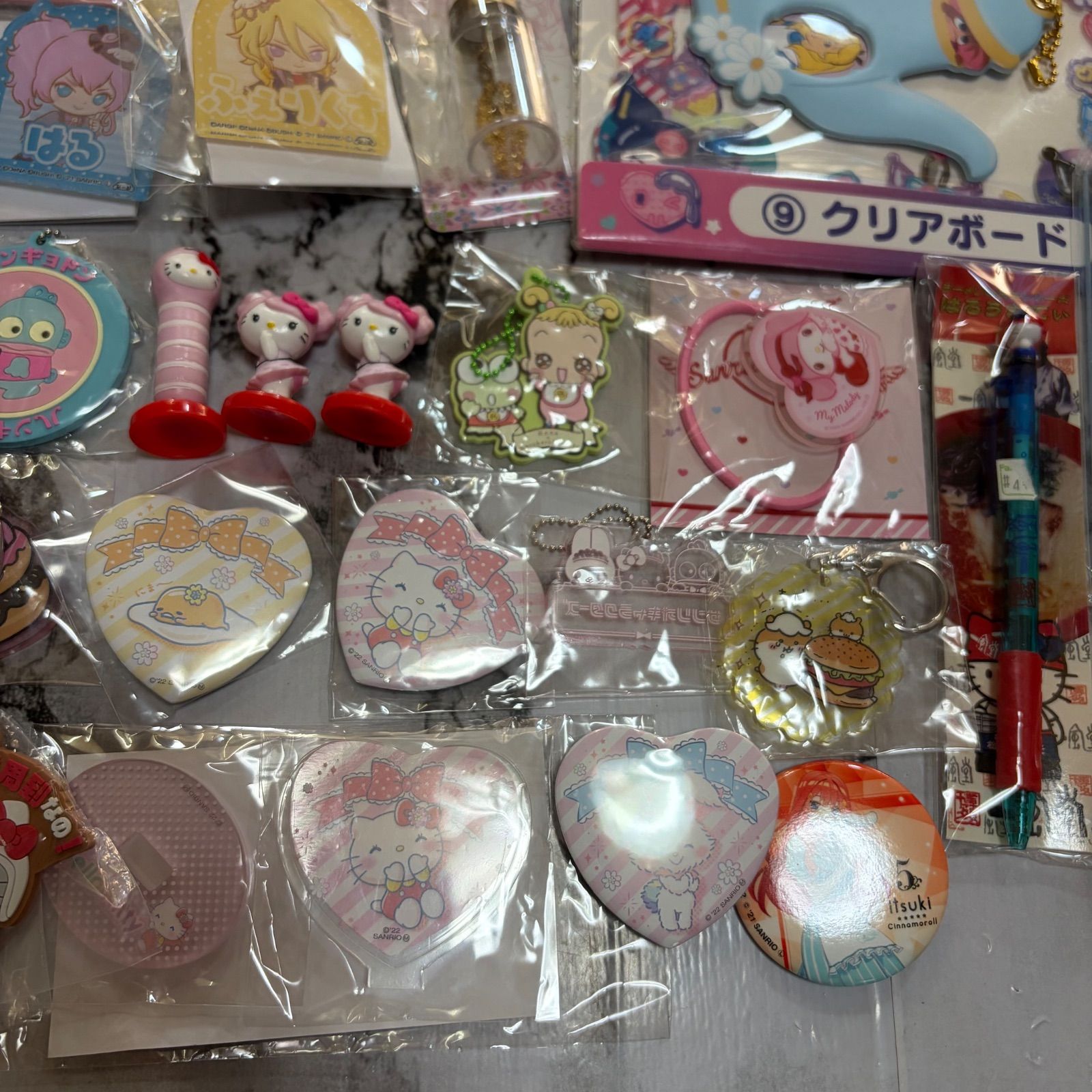 サンリオ ディズニー スヌーピー たまごっち まとめ売り - メルカリ