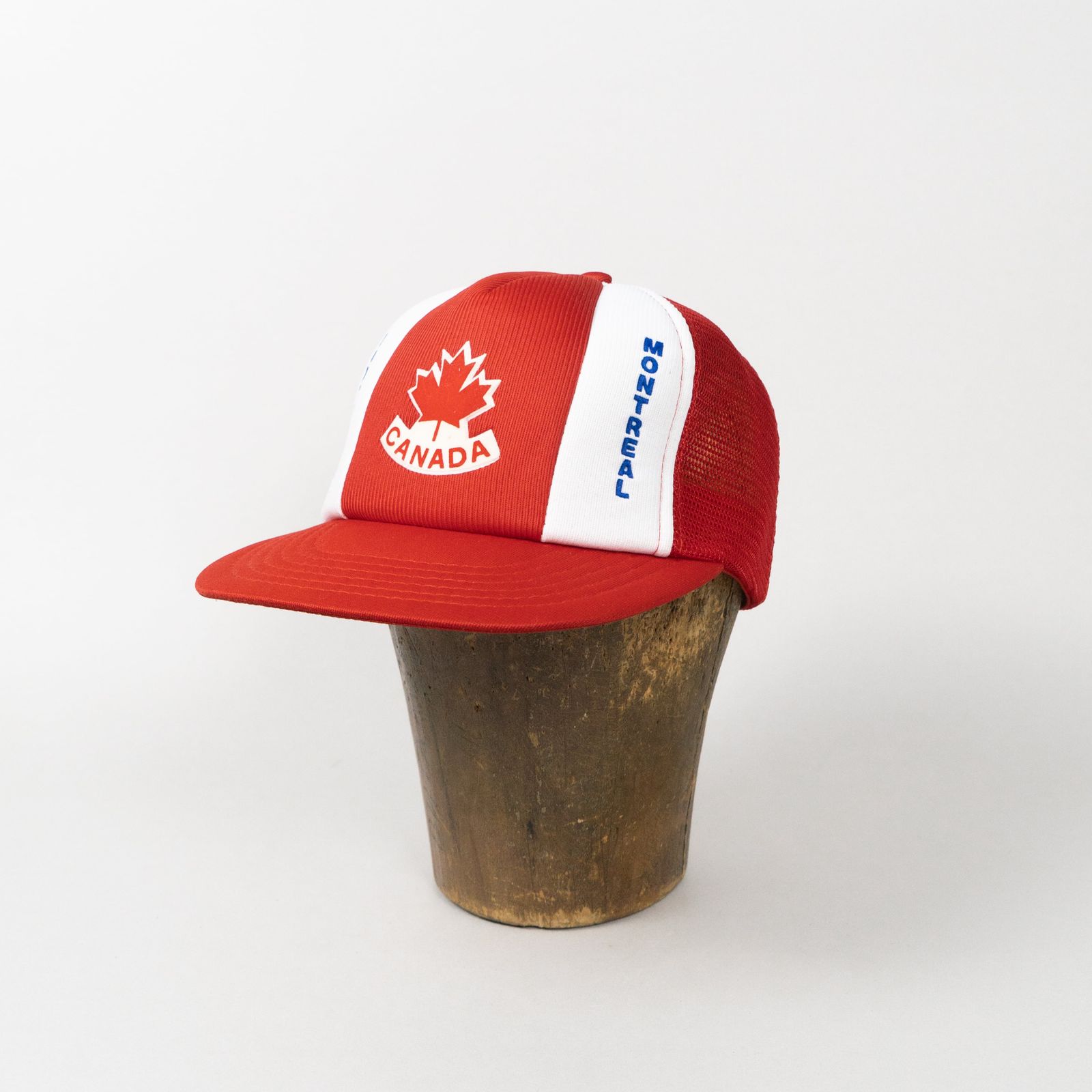 https://assets.mercari-shops-static.com/-/large/plain/2JXwWKGxa3ahTxum8c9rxR.jpg@jpg