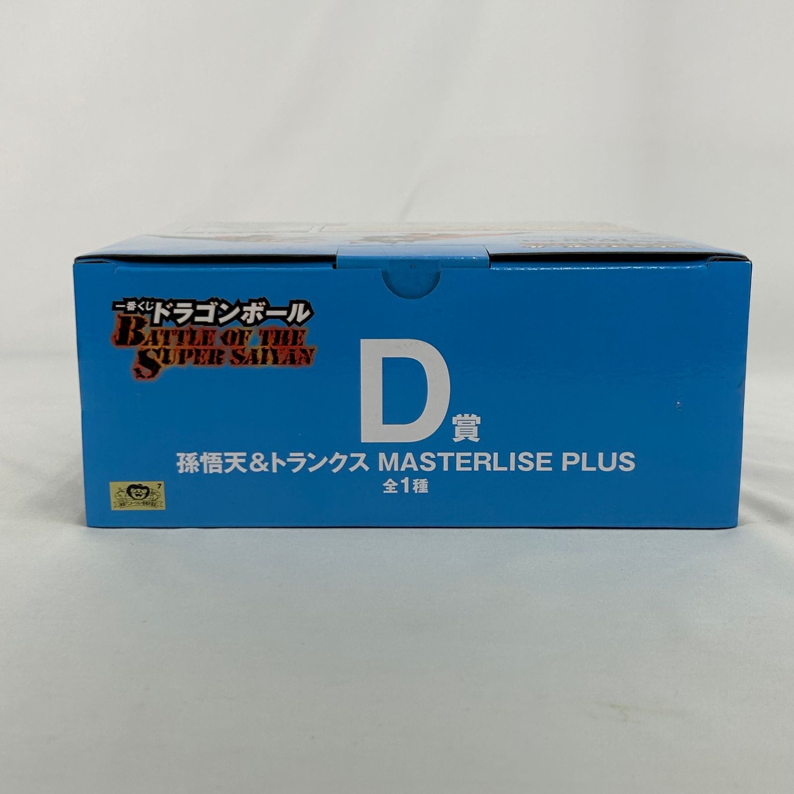 https://assets.mercari-shops-static.com/-/large/plain/2JXwbRTLD5ZAH7LaUkgibG.jpg@jpg
