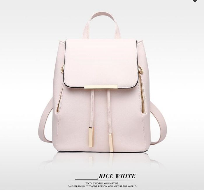 https://assets.mercari-shops-static.com/-/large/plain/2JXwcWbnoRm4J8bgF58NK2.jpg@jpg
