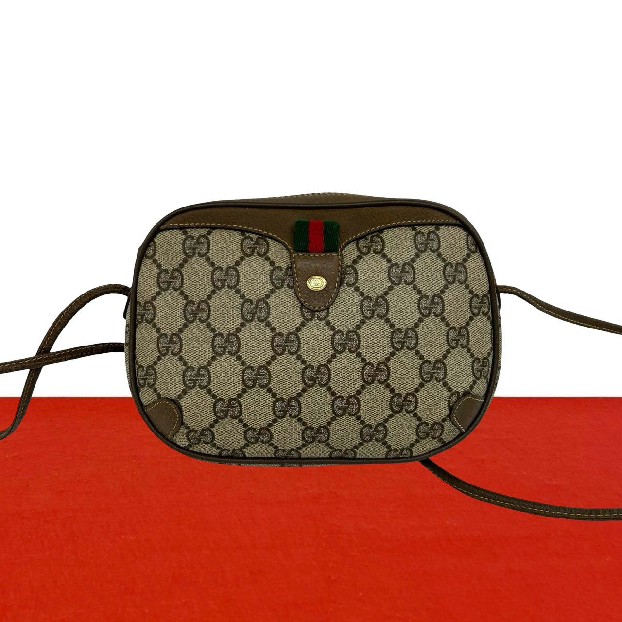 極 美品 GUCCI グッチ オールドグッチ シェリーライン GG ロゴ 柄 金具