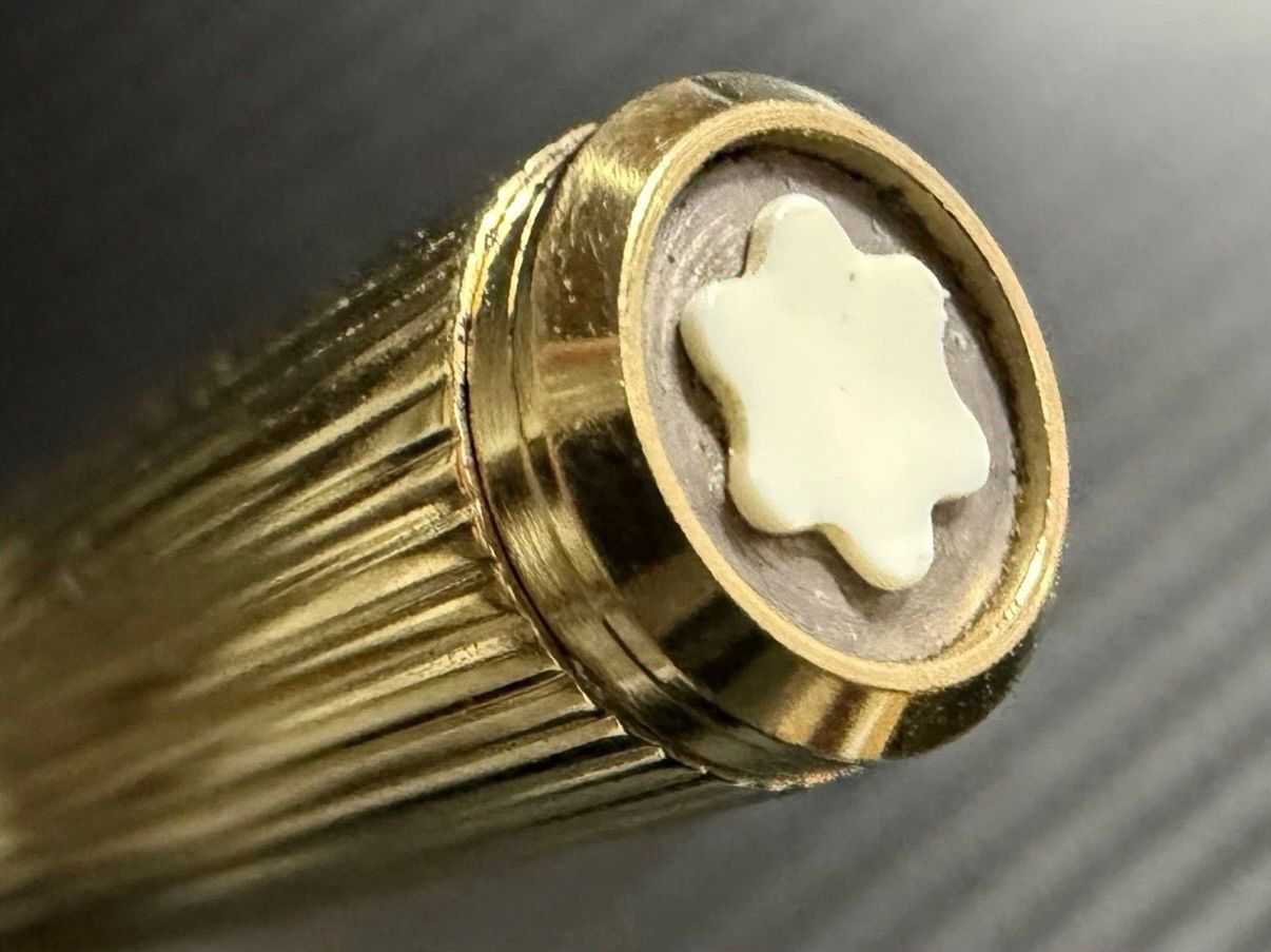未使用に近い モンブラン montblanc ノブレス ゴールド EF 極細字