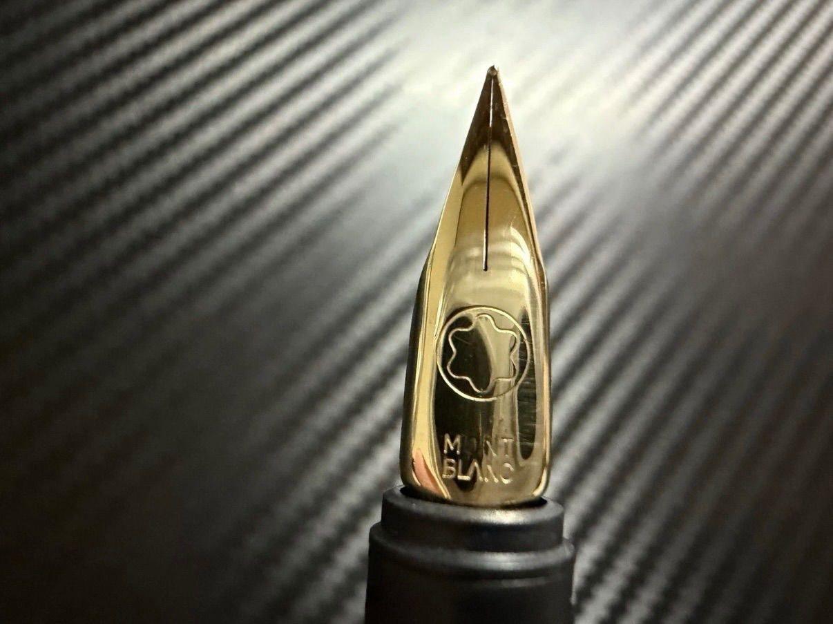 未使用に近い モンブラン montblanc ノブレス ゴールド EF 極細字