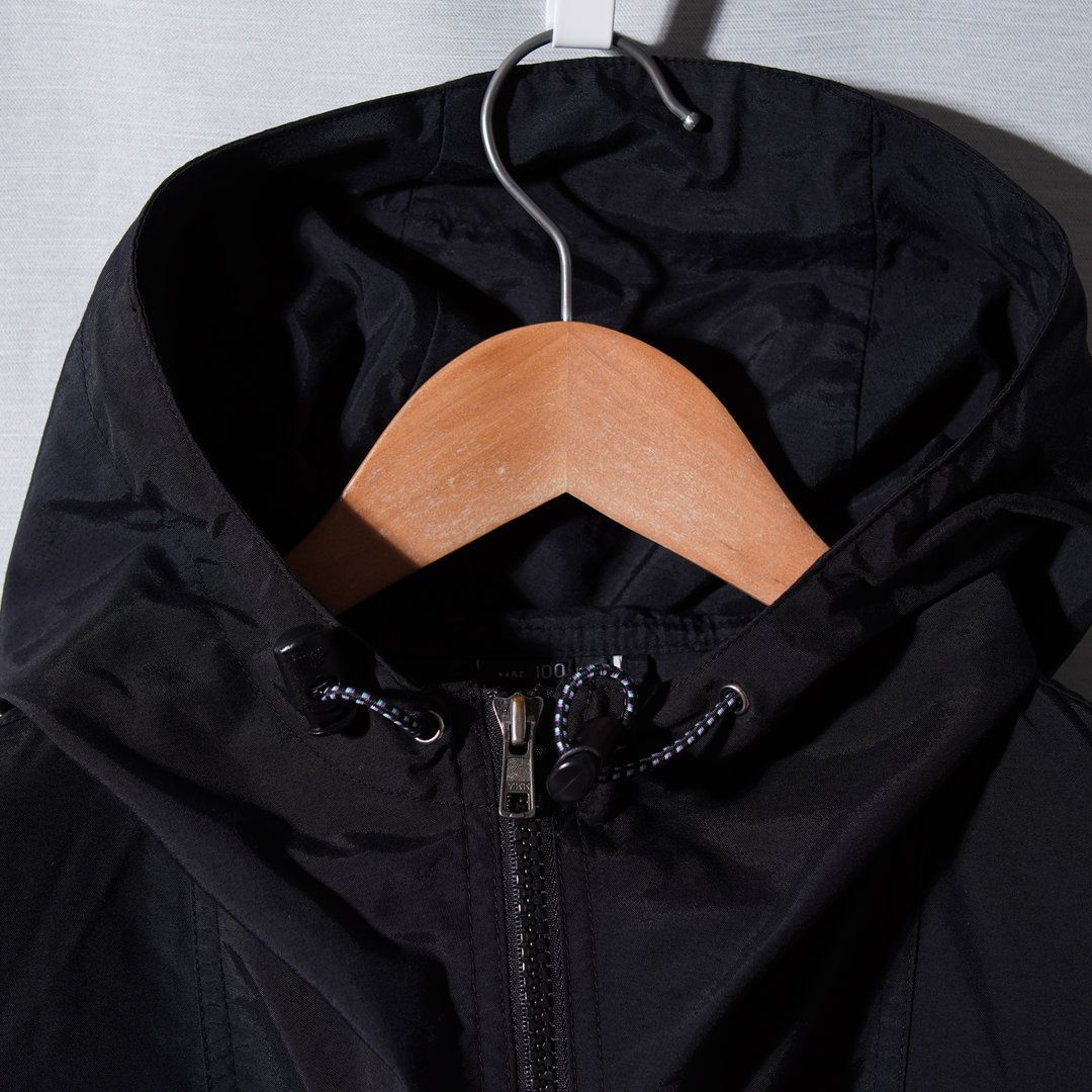 ノースフェイス THE NORTH FACE ナイロンジャケット L ブラック ロゴ