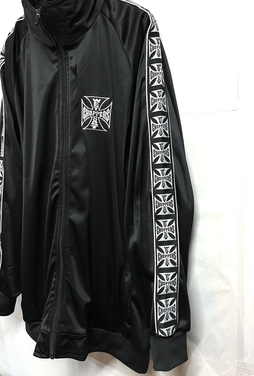 https://assets.mercari-shops-static.com/-/large/plain/2JXwgWXCd584WMgSUuhwt2.jpg@jpg