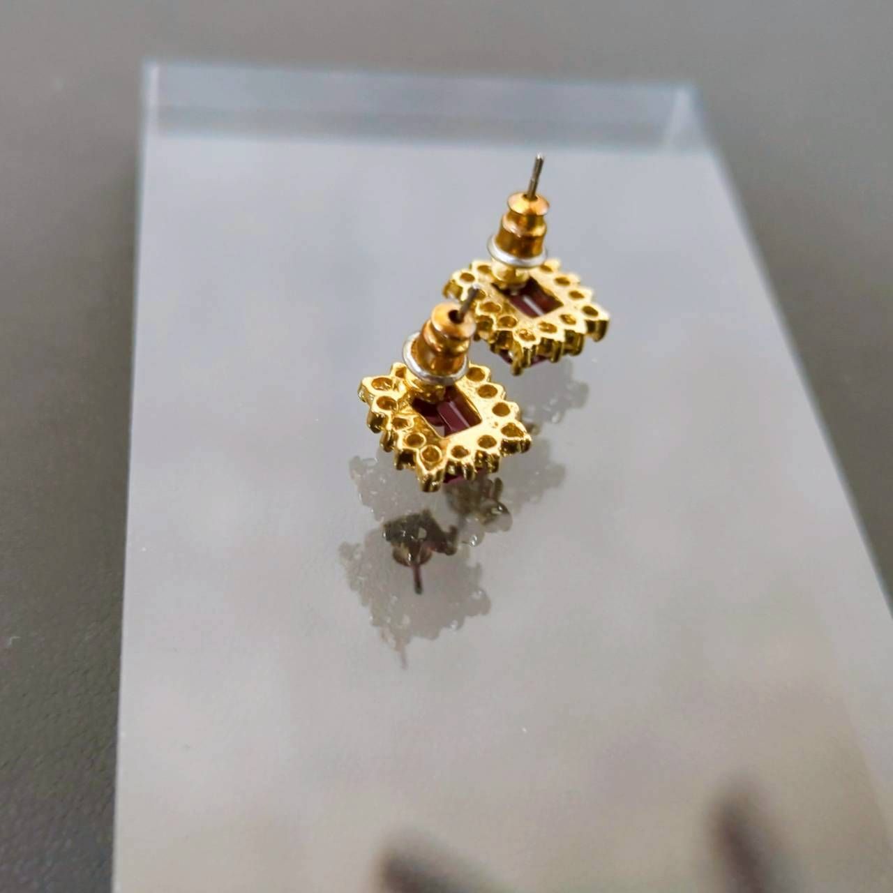 https://assets.mercari-shops-static.com/-/large/plain/2JXwpvURP9xUWW4CPcfvdV.jpg@jpg