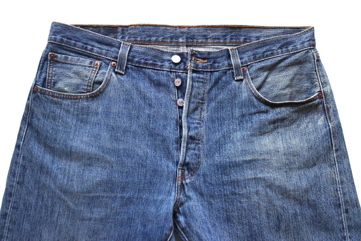https://assets.mercari-shops-static.com/-/large/plain/2JXwqiExnLFi34wjYinBSM.jpg@jpg
