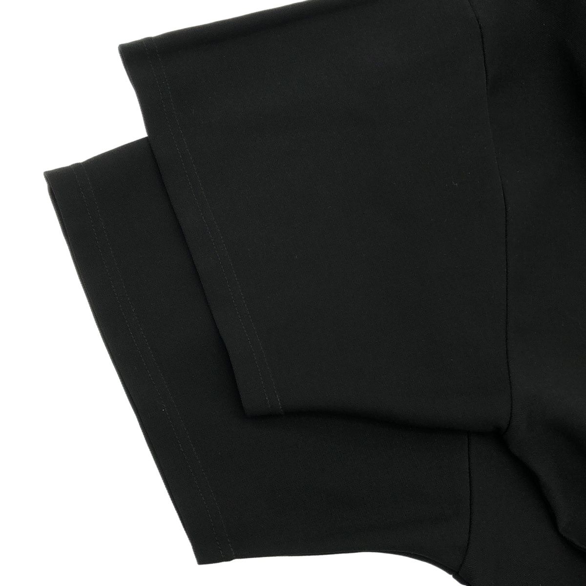 https://assets.mercari-shops-static.com/-/large/plain/2JXwtbx5G7aL7KYH8jnizo.jpg@jpg