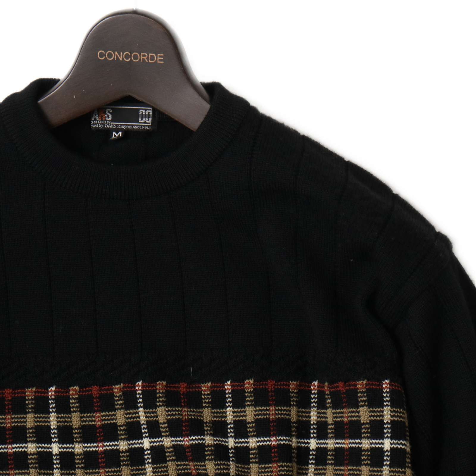 https://assets.mercari-shops-static.com/-/large/plain/2JXwzrBYHuMCeqca9vjgPH.jpg@jpg