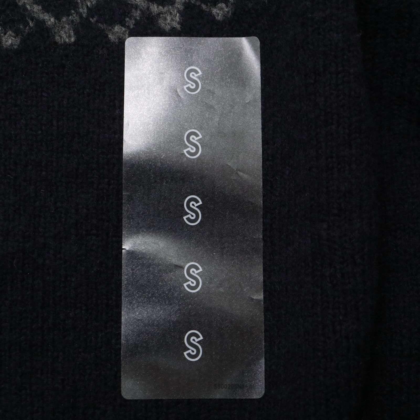 https://assets.mercari-shops-static.com/-/large/plain/2JXwzrg5aoTbVcxVa8cbG2.jpg@jpg