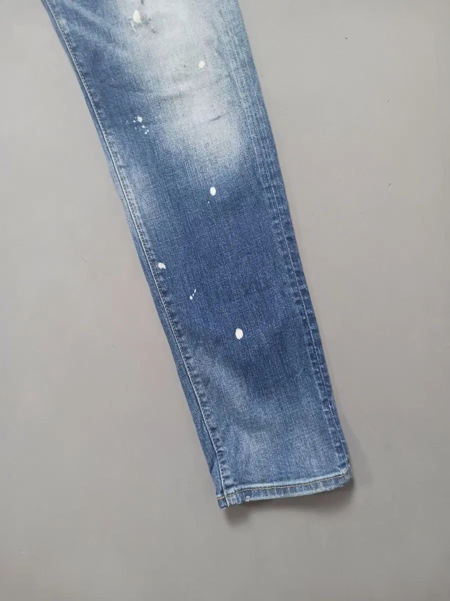 https://assets.mercari-shops-static.com/-/large/plain/2JXwzxLteyRw5cNf37SqUn.webp@jpg