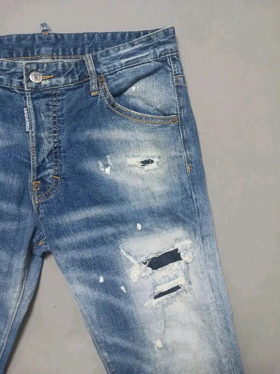 https://assets.mercari-shops-static.com/-/large/plain/2JXwzxLzMWKJodNHkPeacC.webp@jpg