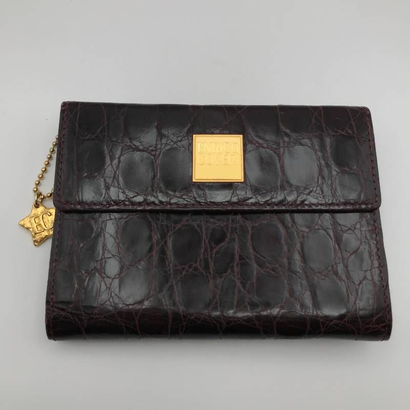 https://assets.mercari-shops-static.com/-/large/plain/2JXx2rCXqQxtgehtdtFh8k.jpg@jpg
