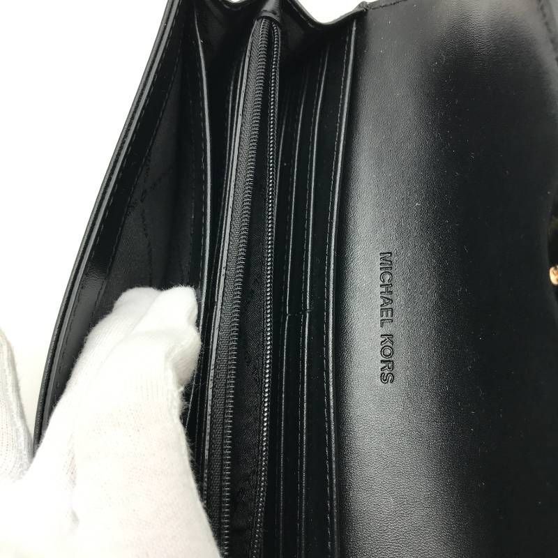 https://assets.mercari-shops-static.com/-/large/plain/2JXx2rEfwwn8WKFPm8fWtk.jpg@jpg
