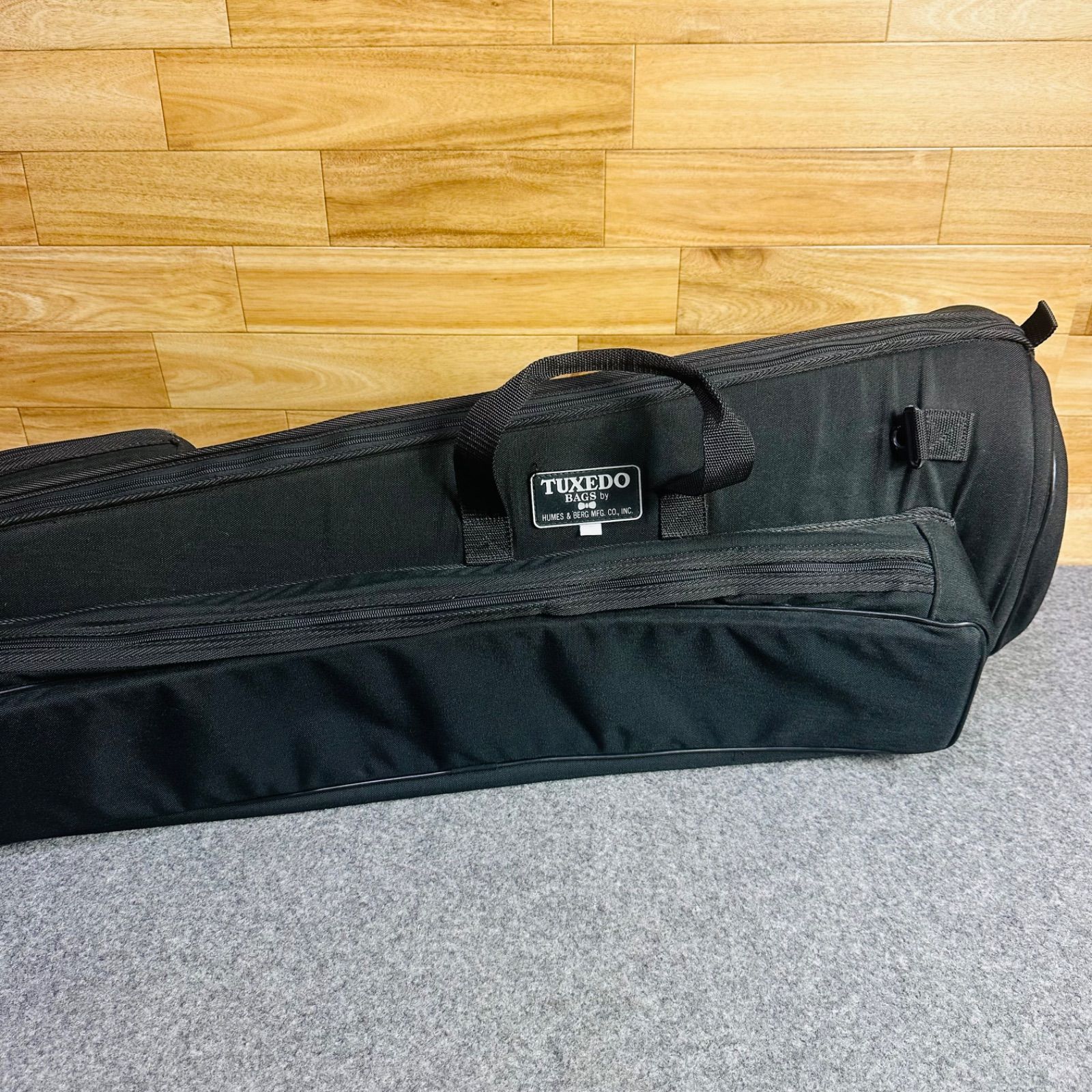 TUXEDO BAG トロンボーンケース　セミソフトケース　管楽器　持ち運び　肩掛け
