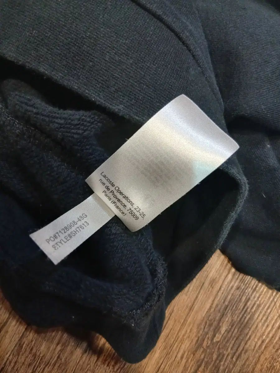 https://assets.mercari-shops-static.com/-/large/plain/2JXxFFVYXcWM4sxxdCy23i.webp@jpg