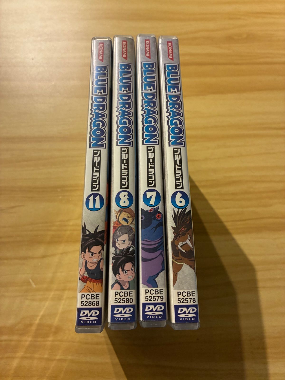 中古][ DVD] BLUE DRAGON ブルードラゴン 6-8,11 (4点セット) / M09576