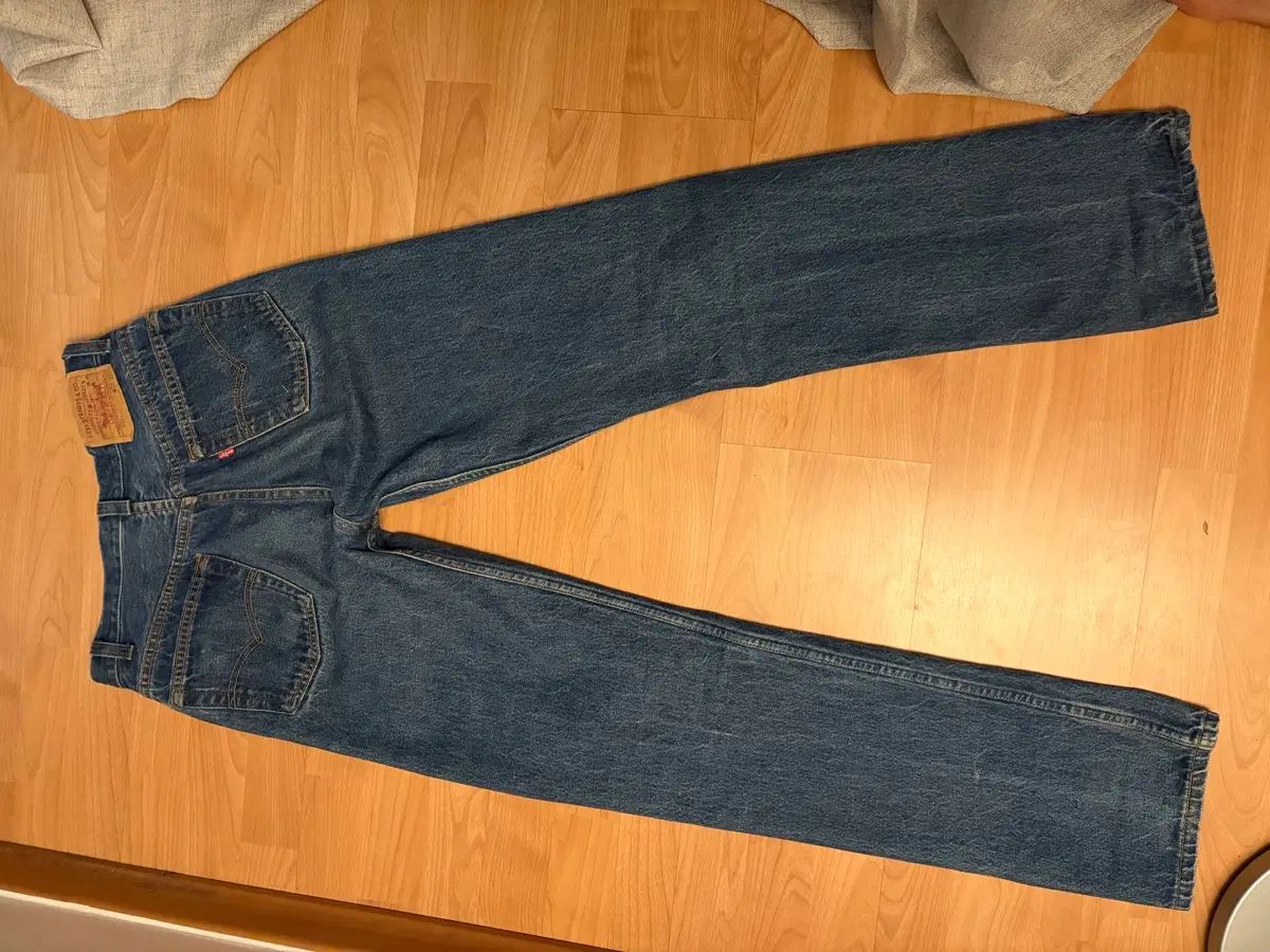 https://assets.mercari-shops-static.com/-/large/plain/2JXxopawPdaHyTUQa4a6RK.webp@jpg