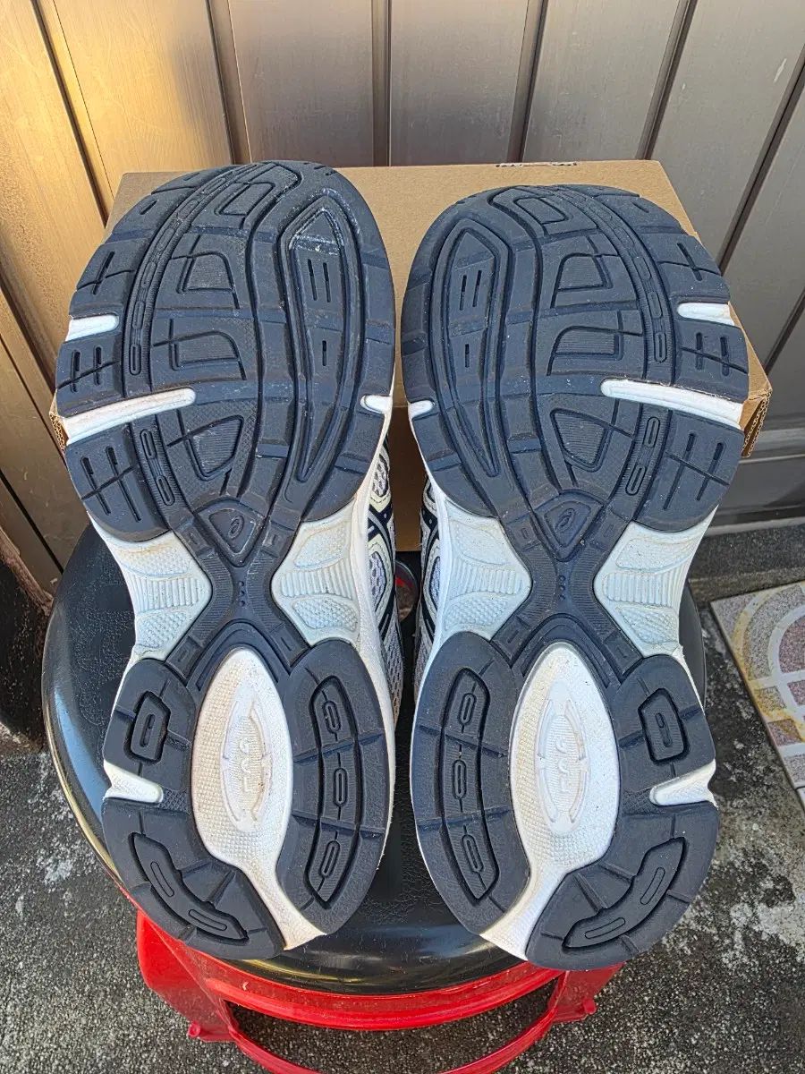 https://assets.mercari-shops-static.com/-/large/plain/2JXyD8CieF8kgDTGB3ntqQ.webp@jpg