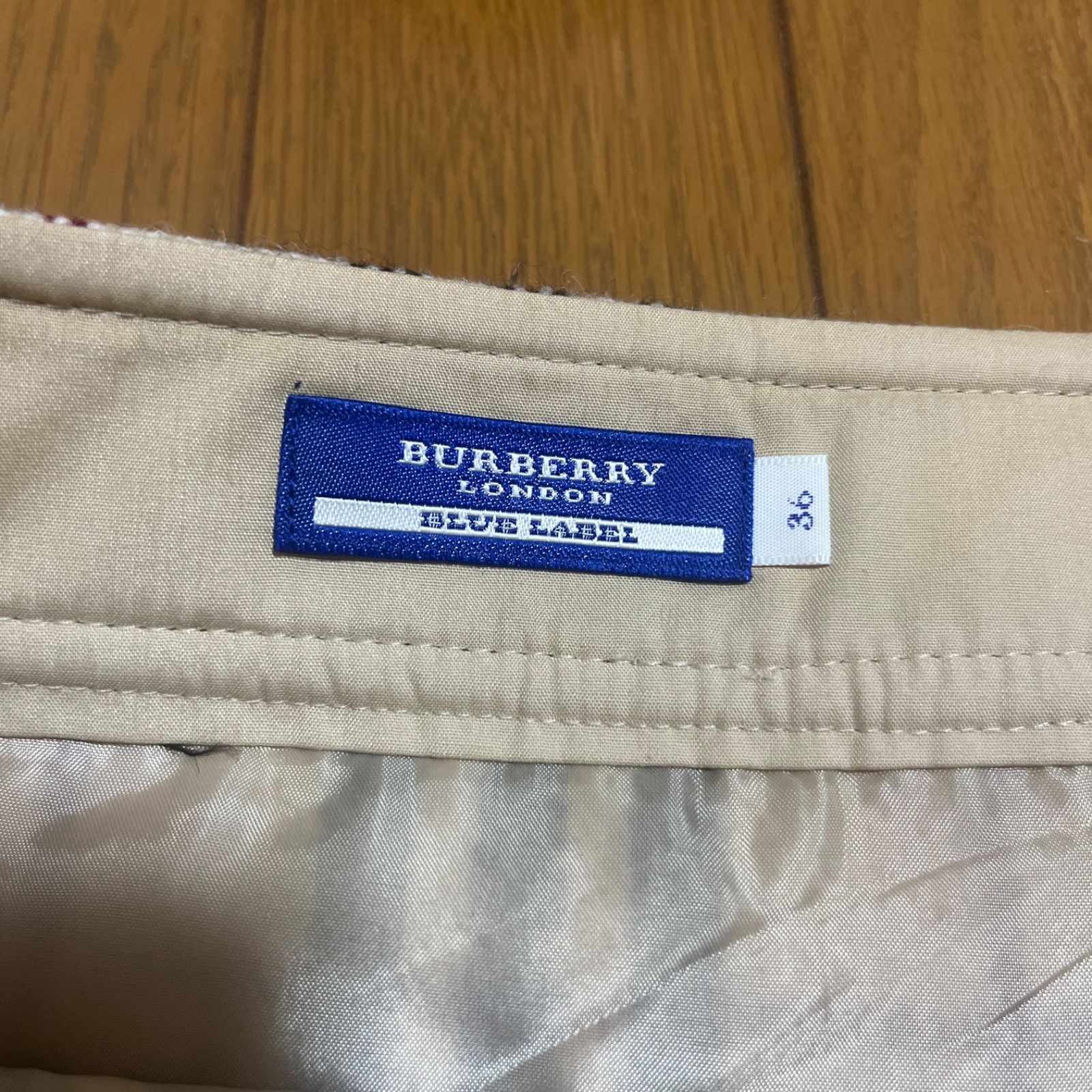 https://assets.mercari-shops-static.com/-/large/plain/2JXyE78HhsZPwZrMfAdu6p.jpg@jpg