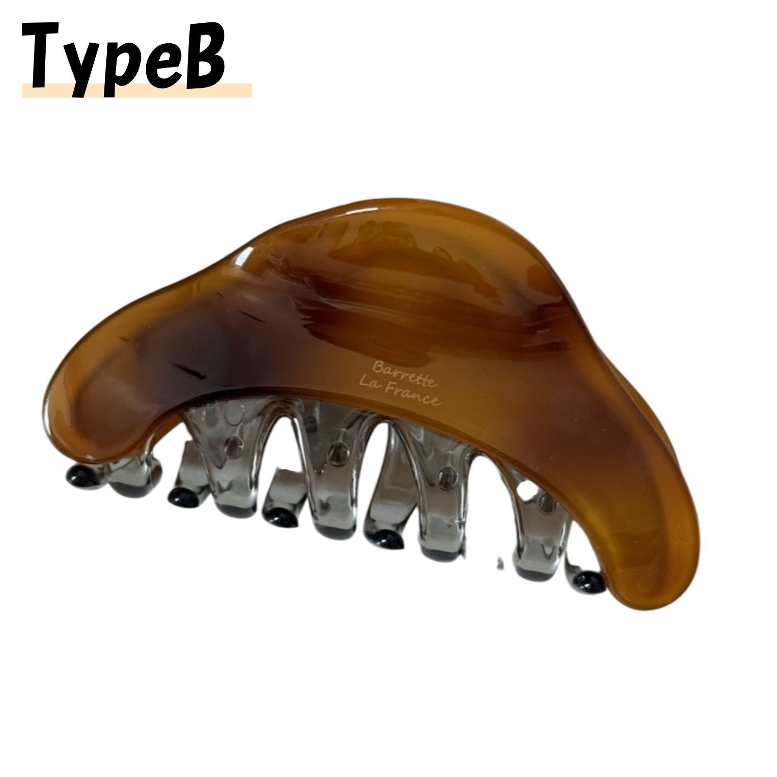 https://assets.mercari-shops-static.com/-/large/plain/2JXyRz7Qv4zByhfZuos5G9.jpg@jpg