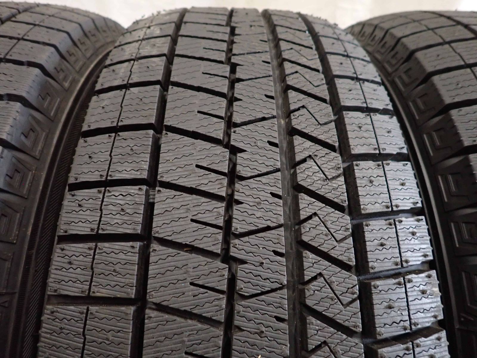 冬 4本SET 会社宛 送料無料 215/65R16 98Q ダンロップ WINTERMAXX WM03