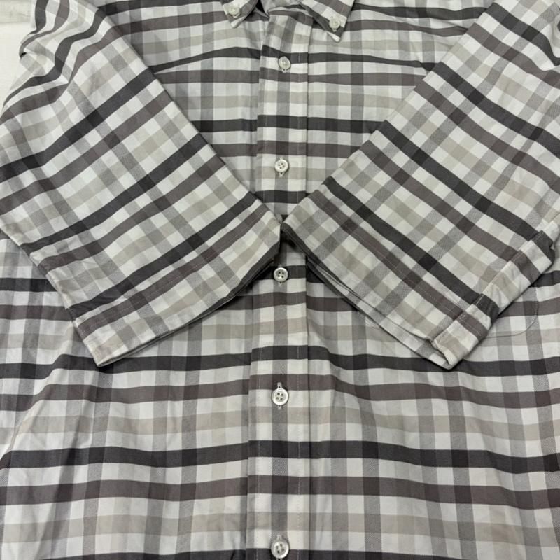 https://assets.mercari-shops-static.com/-/large/plain/2JXyf7FURBsY3Tyy6VfCh5.jpg@jpg