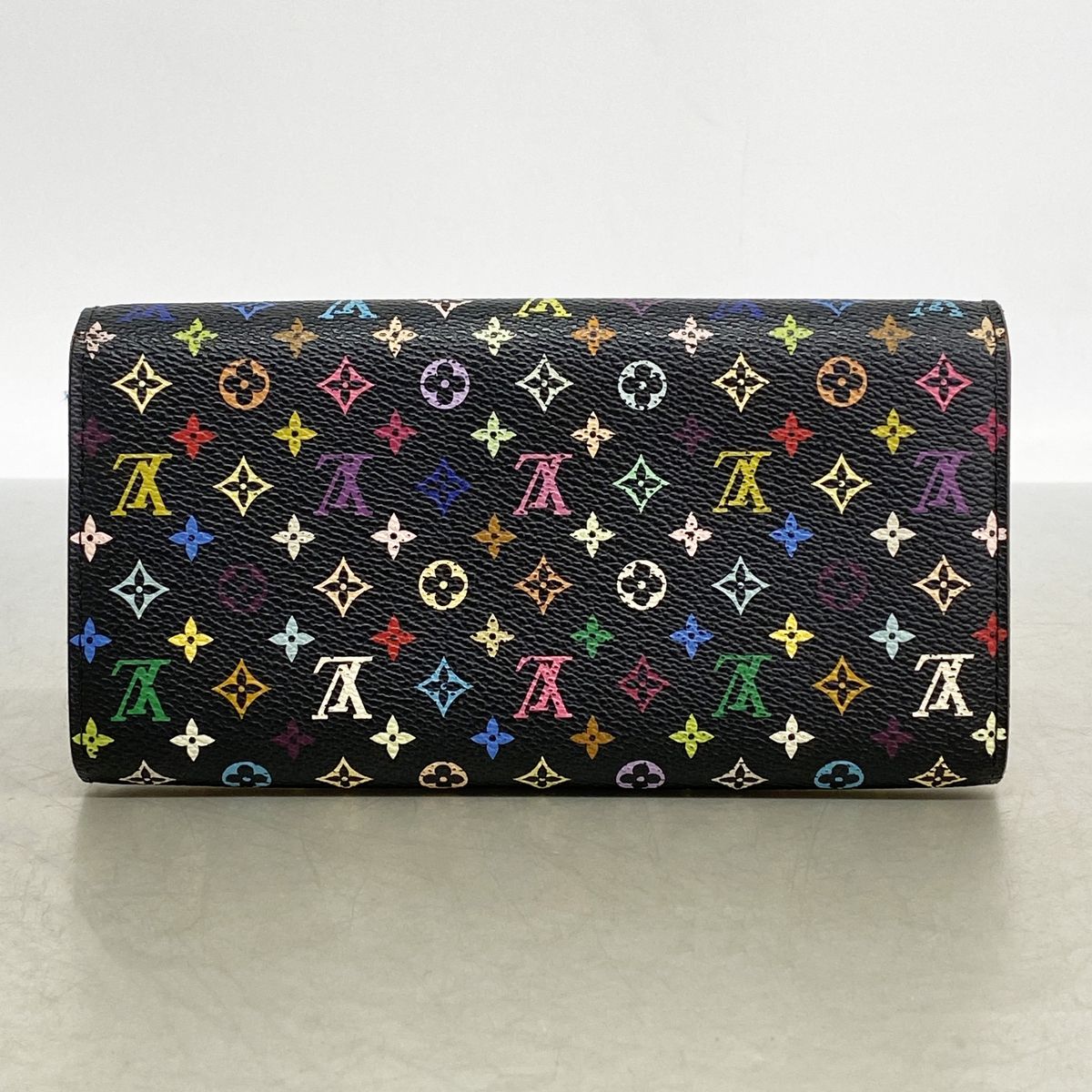 https://assets.mercari-shops-static.com/-/large/plain/2JXyfiHSm8EEEzPCheCWG4.jpg@jpg