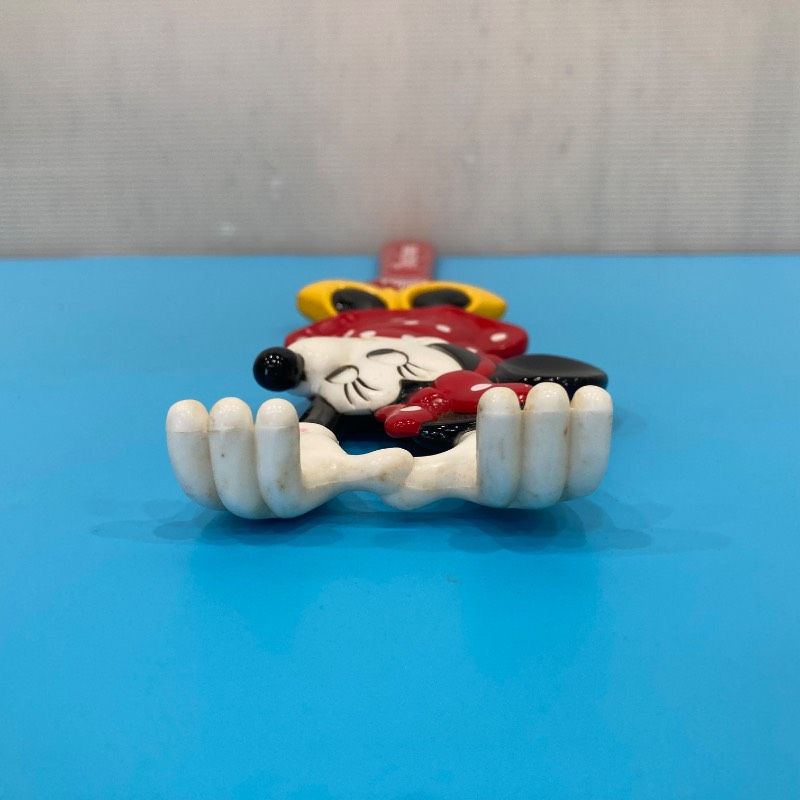 https://assets.mercari-shops-static.com/-/large/plain/2JXyiK7ByqhiXcgUhBxMHg.jpg@jpg