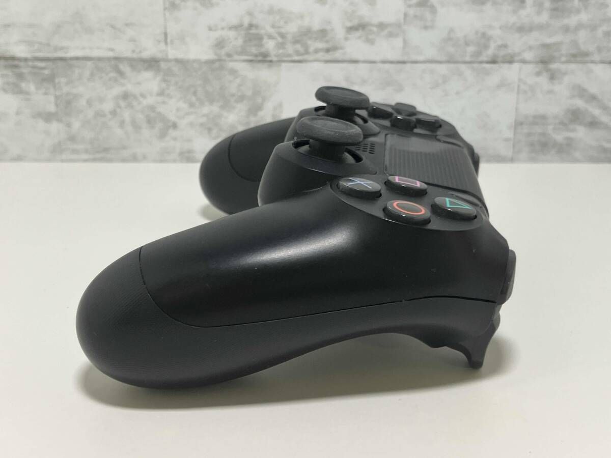 https://assets.mercari-shops-static.com/-/large/plain/2JXykRT4NiUUkYfT3Pe474.jpg@jpg
