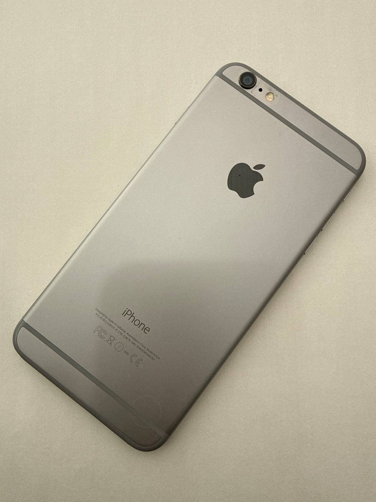 美品 iPhone6 Plus 16GB スペースグレイ au SIMロックあり 本体 - メルカリ