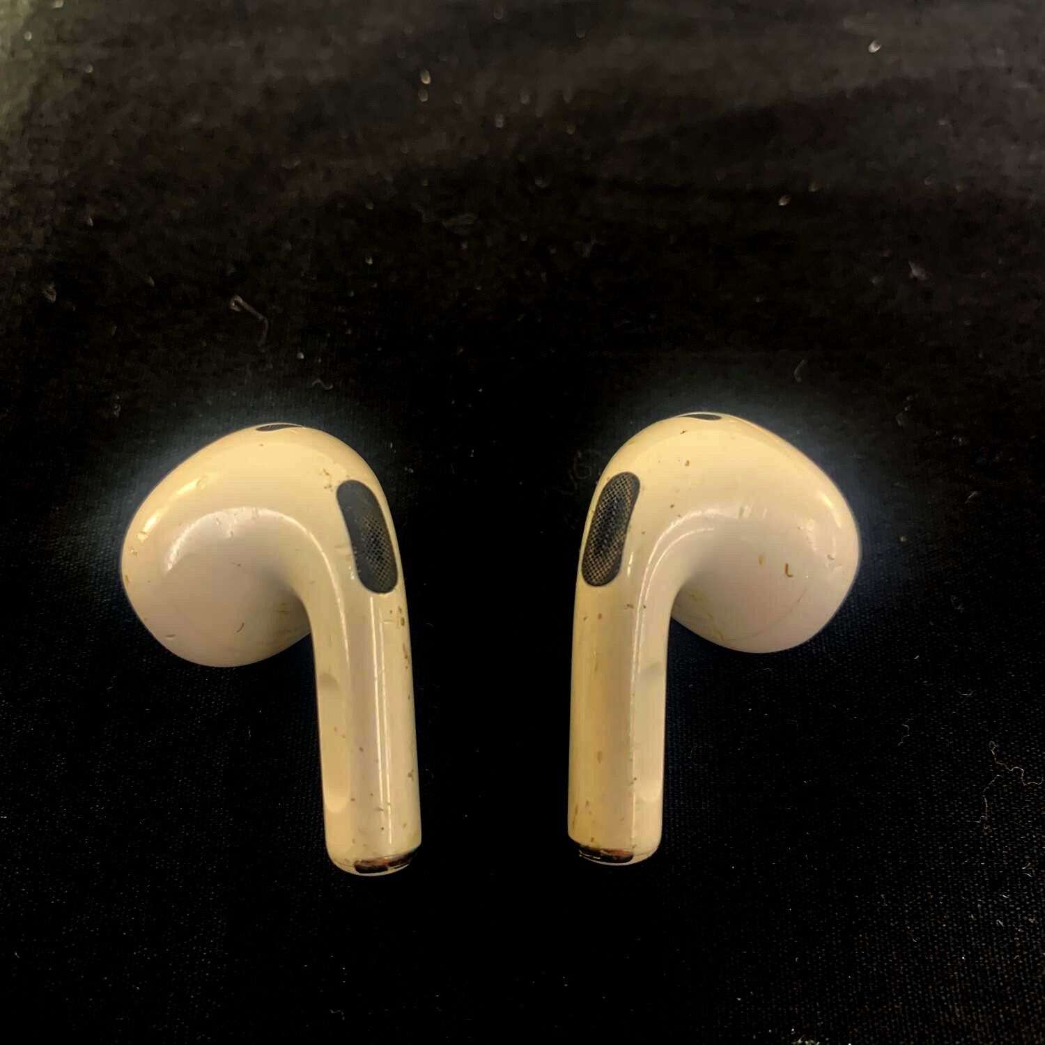 ☆加古川物流】中古 ジャンク AirPods 3 MME73J/A CC4PYFFQF1[3481