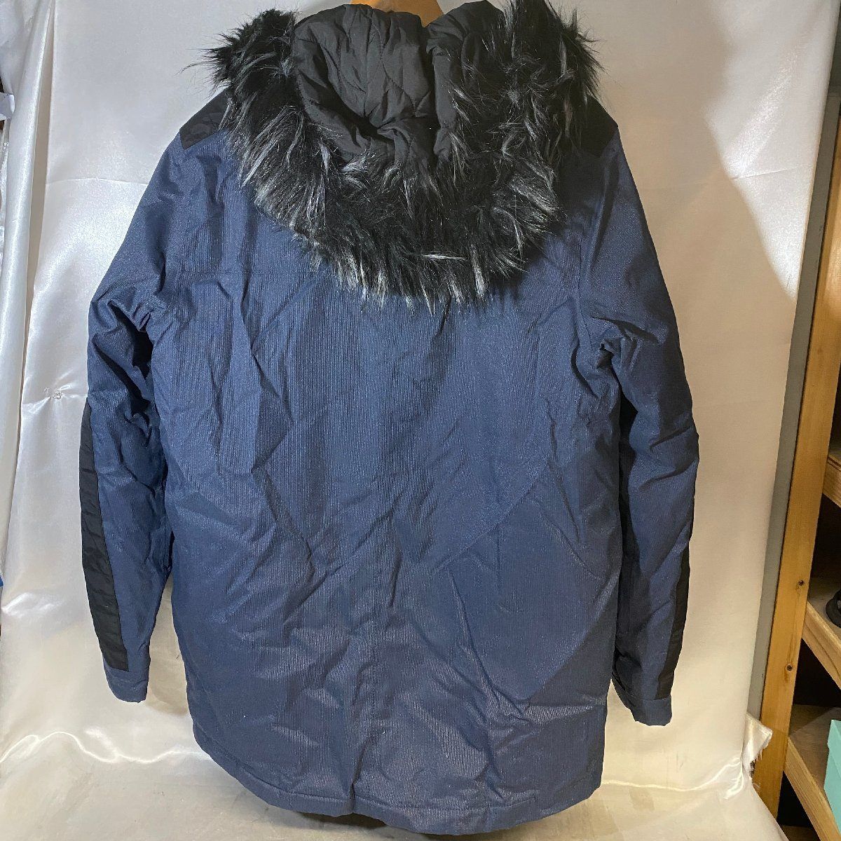 https://assets.mercari-shops-static.com/-/large/plain/2JXysBuGg9S3LsE7jmysrp.jpg@jpg