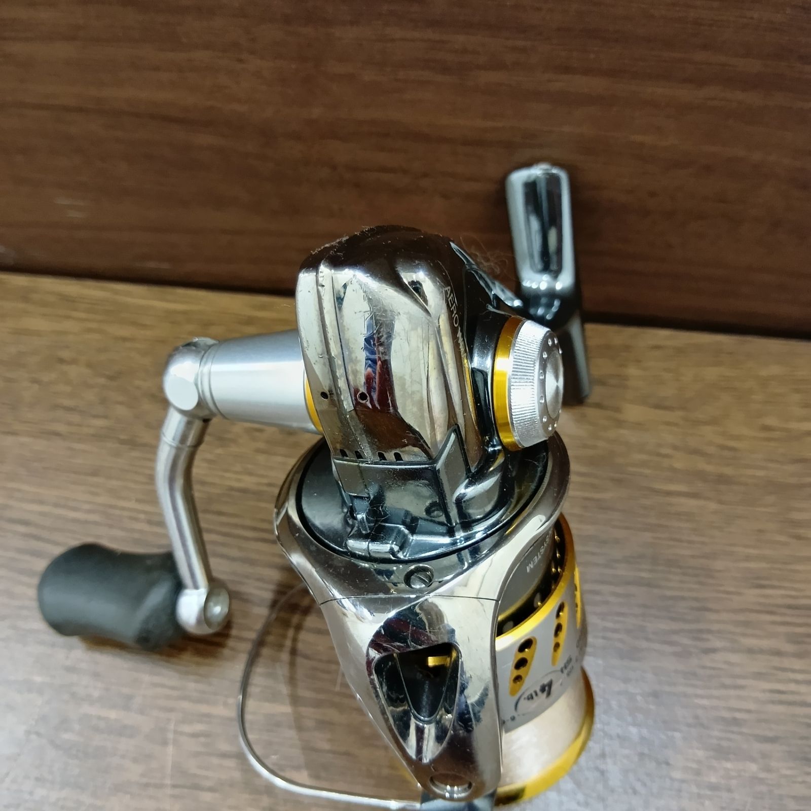 シマノ(SHIMANO) 07 ステラ 2000S スピニングリール 【希少品】 - メルカリ
