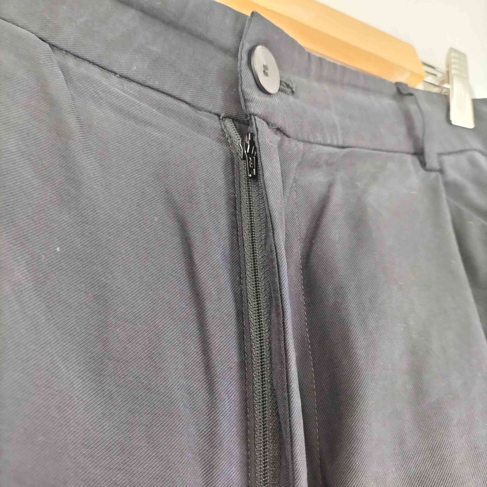 https://assets.mercari-shops-static.com/-/large/plain/2JXyzkabZhq4RJxpz2Phsz.jpg@jpg