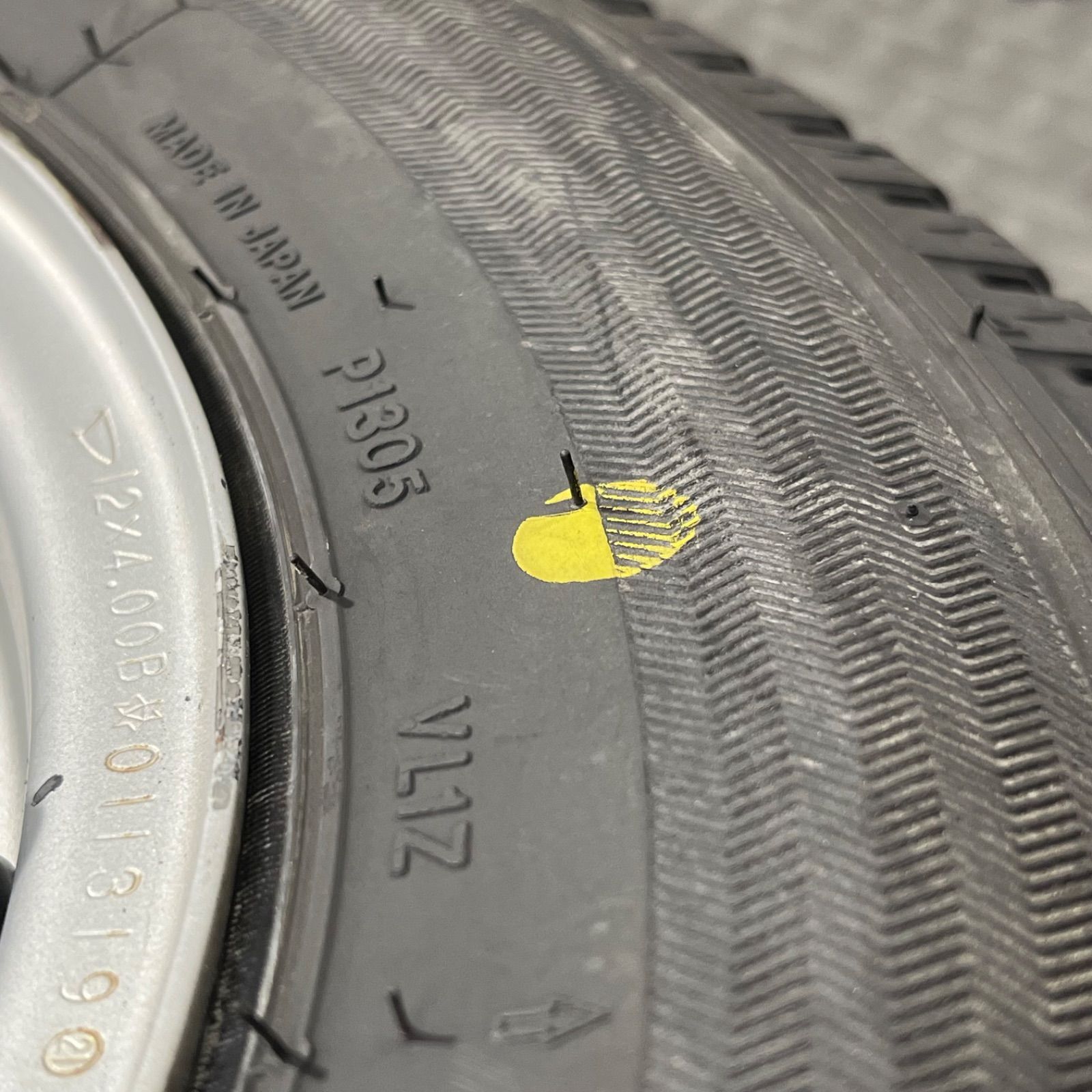 20年製 145R12 6PR LT ブリヂストン ブリザックVL1 ダイハツ