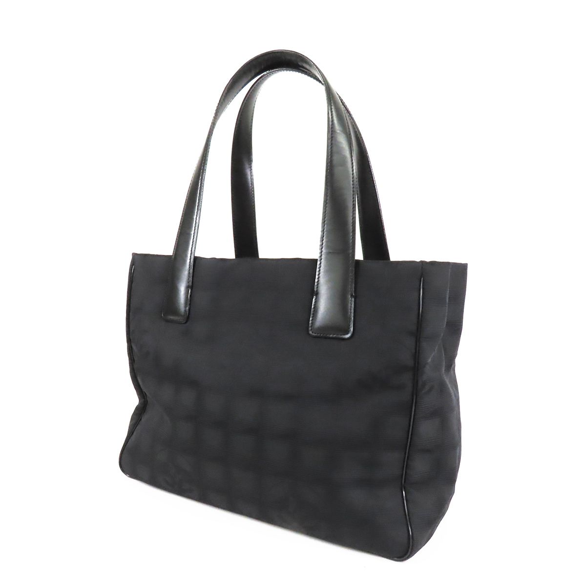 シャネル CHANEL ニュートラベルライン PM A20457 ブラック 黒