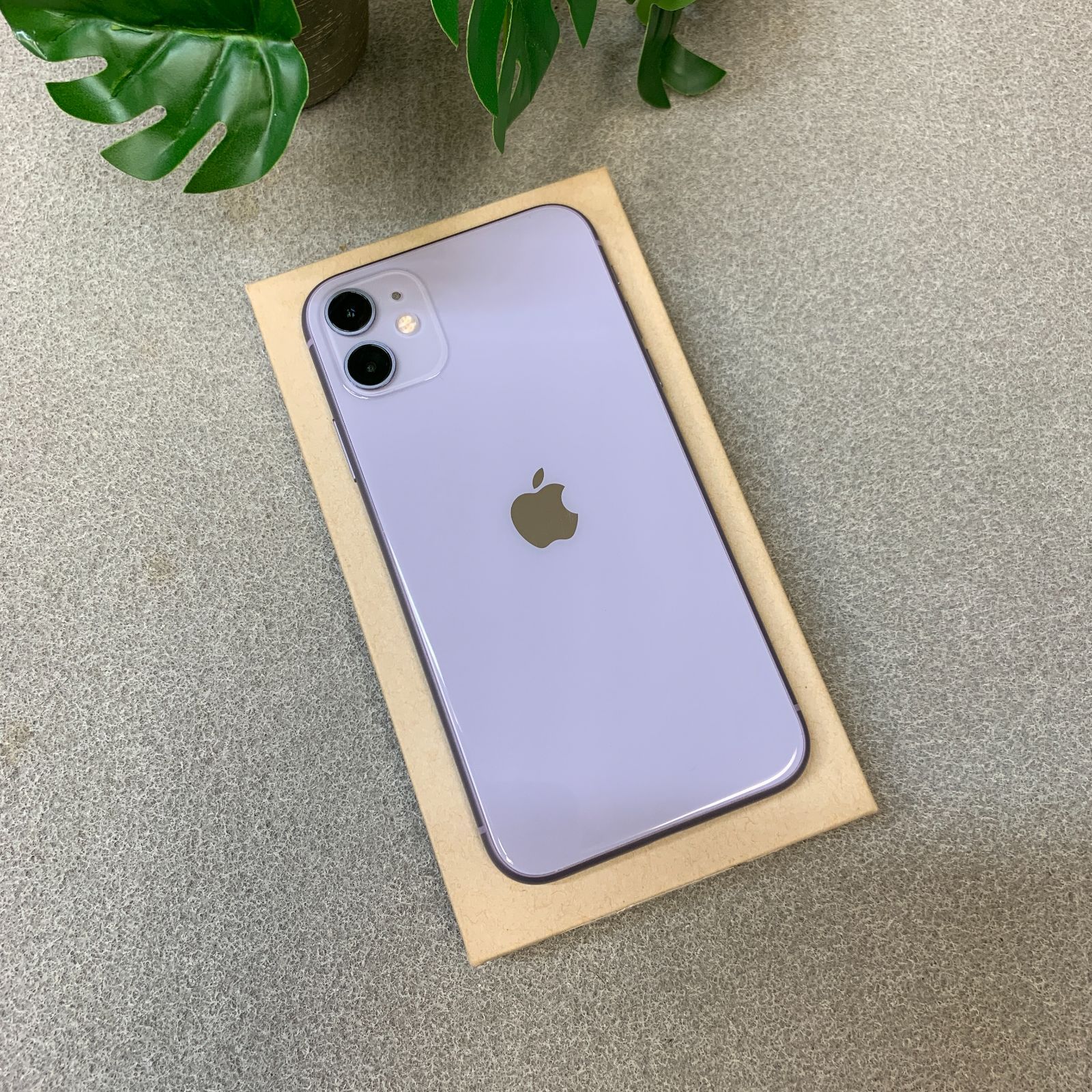 iPhone11 64GB パープル SIMフリー - メルカリ