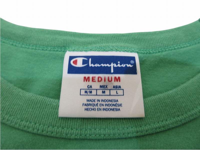 https://assets.mercari-shops-static.com/-/large/plain/2JXzRd7CkU6AqSj6MTrVbU.jpg@jpg