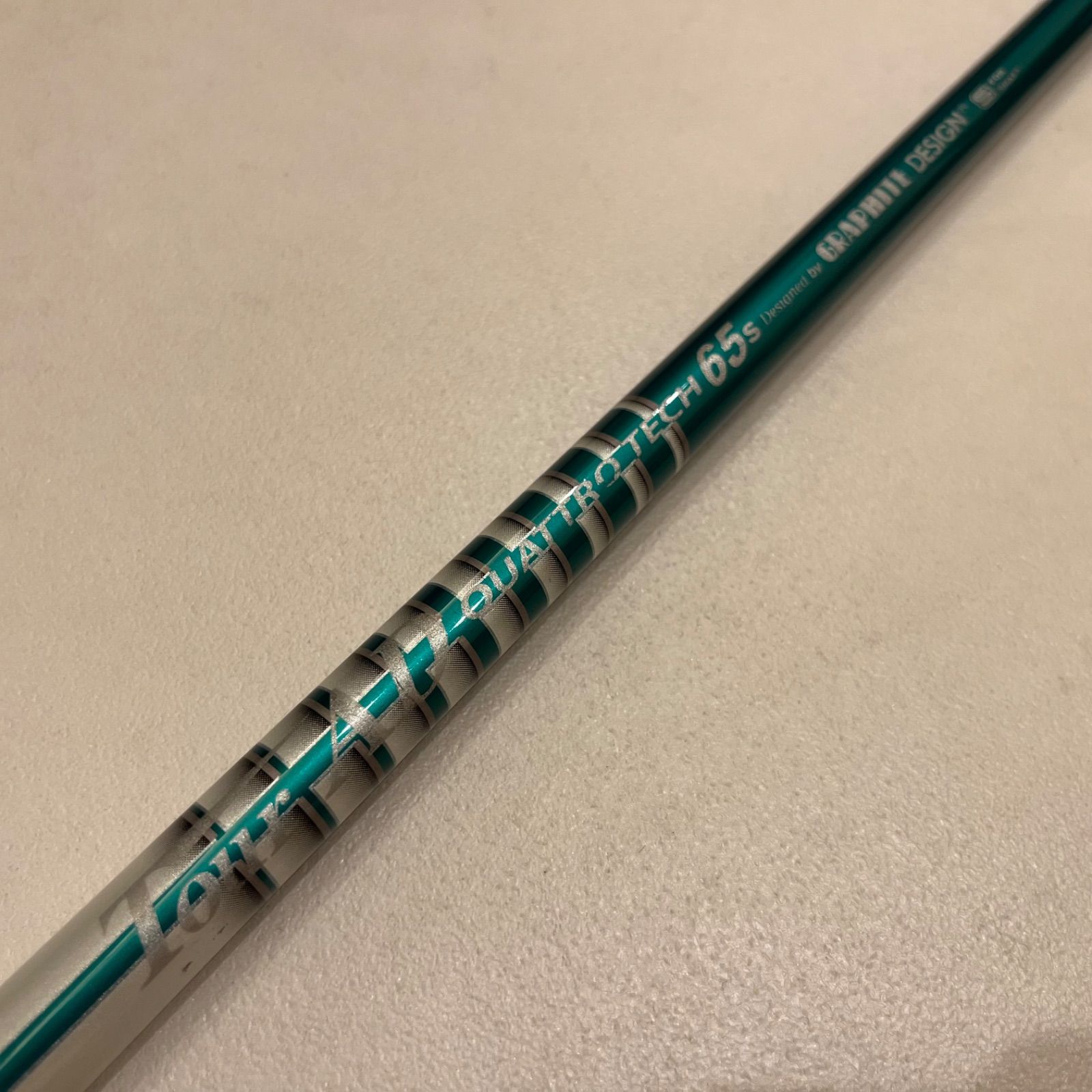 テーラーメイド初代RBZ TOUR3+TOUR5 クワトロテック65-S 名器】クアトロテック 65 S 最新テーラーメイドスリーブ 1W ドライバー