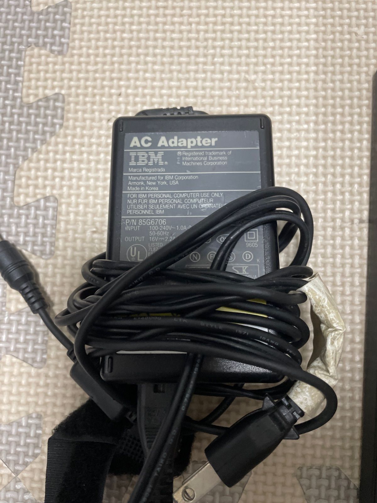 IBM ノートPC ThinkPad R51 ACアダプター付き ジャンク品 IBM ThinkPad 535 TYPE 2606-KF8 純正ACアダプター付属 ジャンク 通電