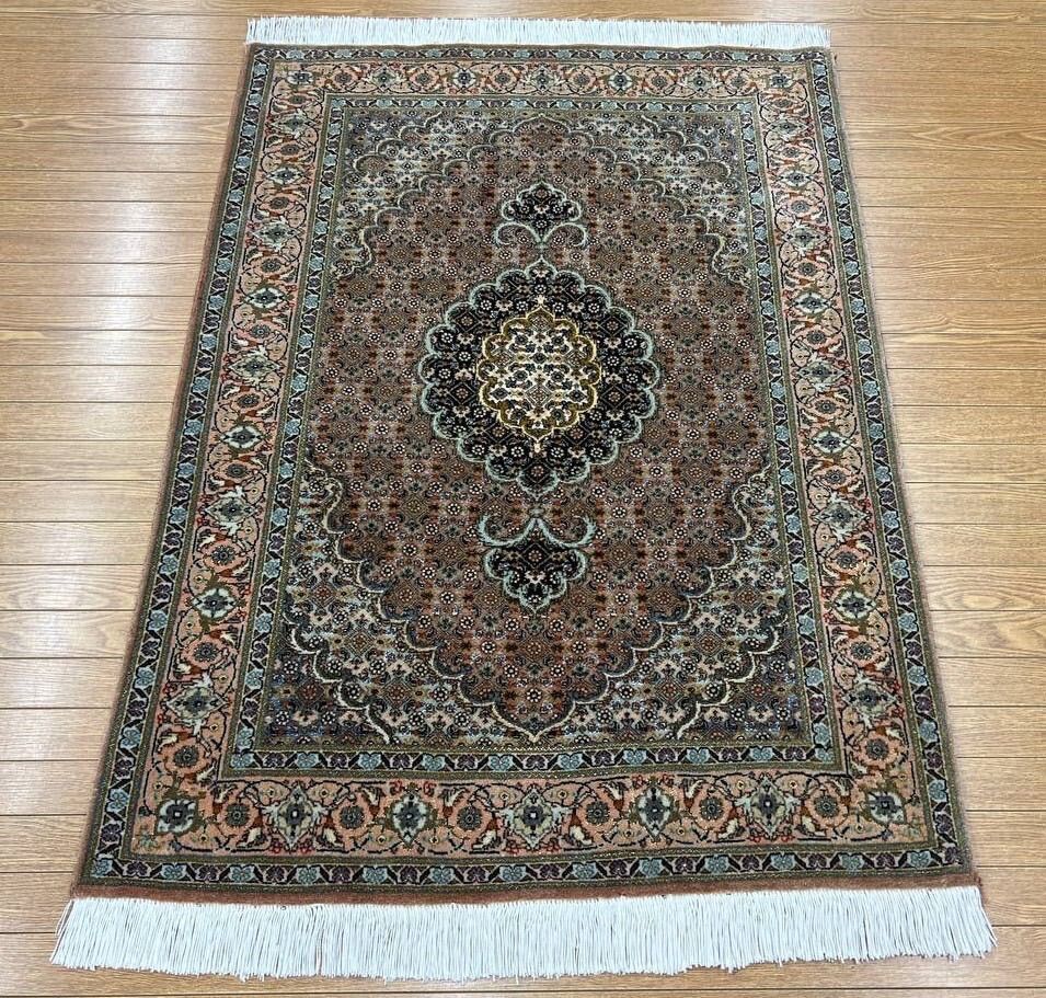 ペルシャ絨毯 イランタブリーズ産 手織りラグ ウール シルク 花柄