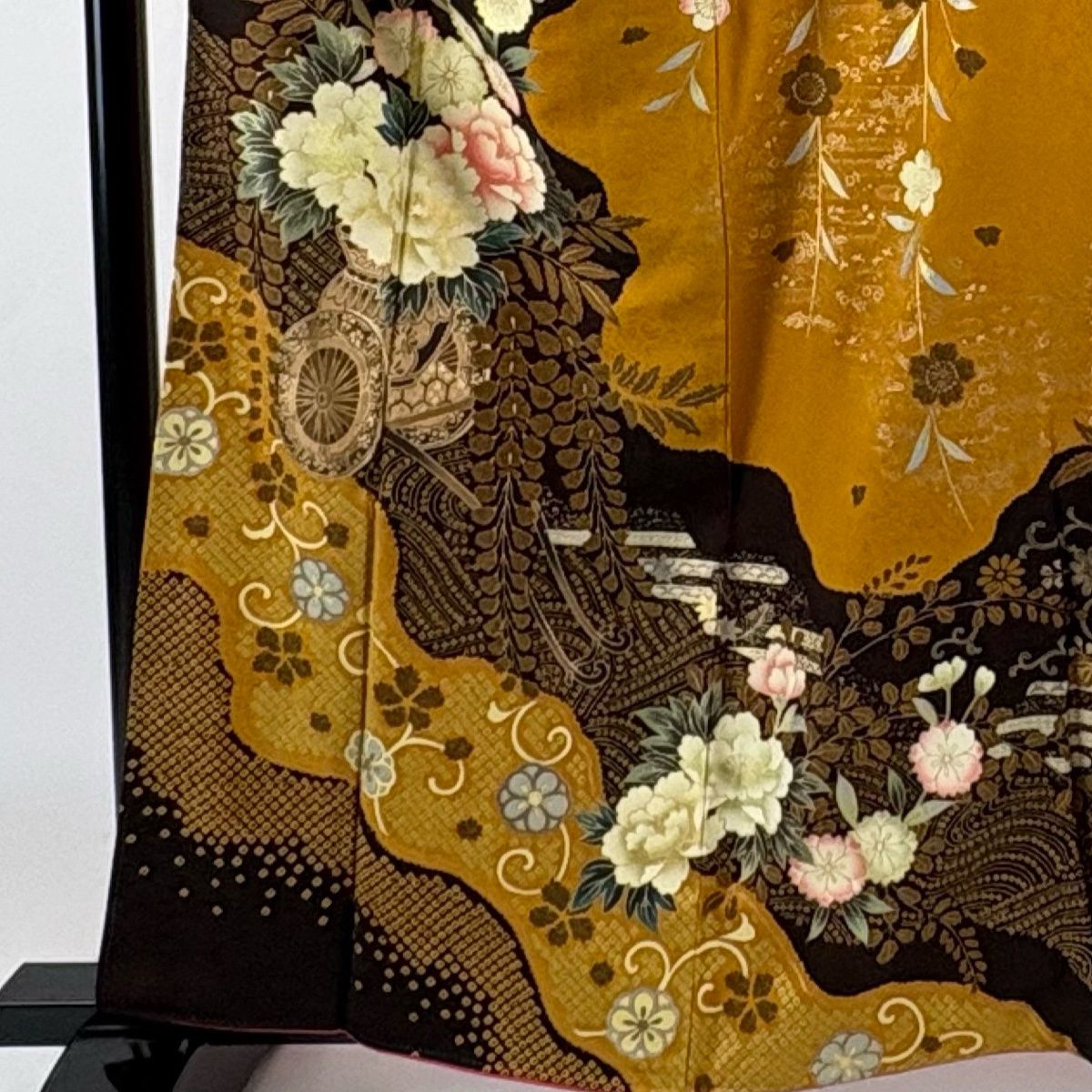 美品】 訪問着 身丈161.5cm 裄丈68cm L 袷 花車 花唐草 金彩 染め分け